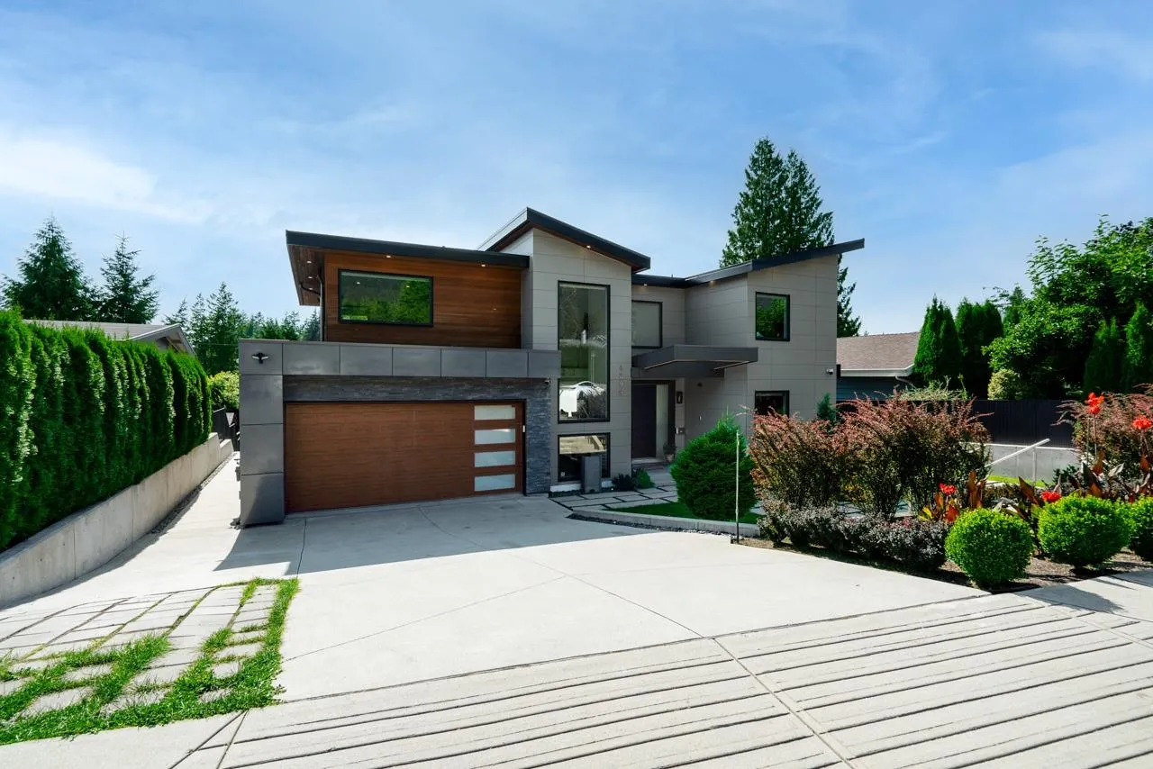 4399 Highland Boulevard