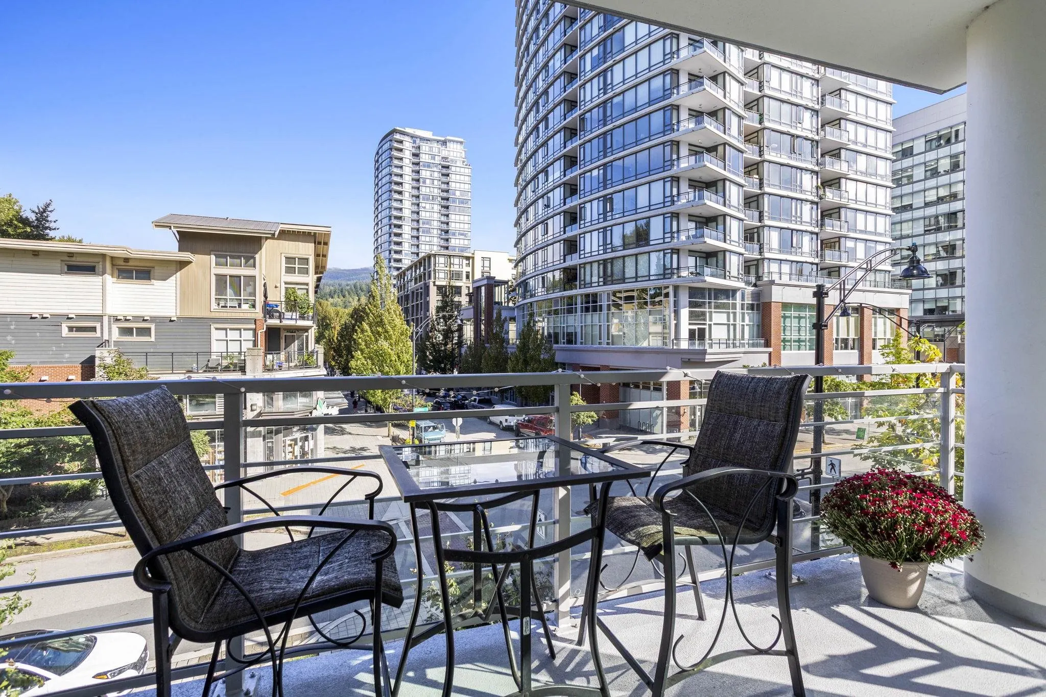 302 305 Morrissey Road