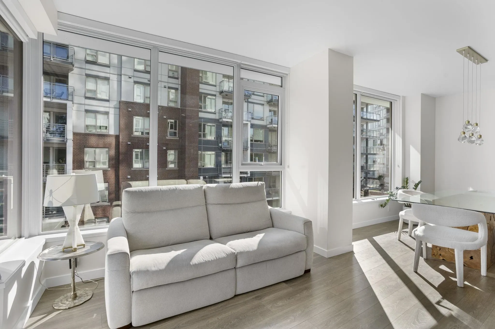 302 305 Morrissey Road