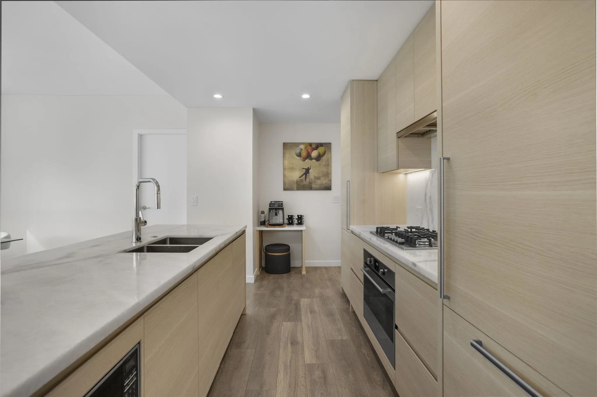 302 305 Morrissey Road