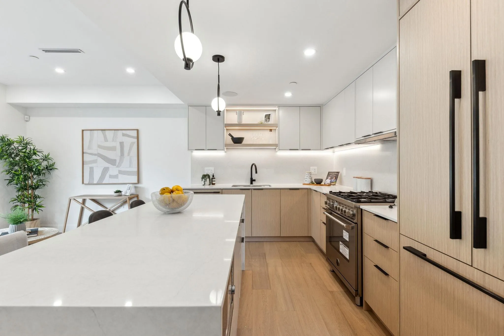 3383 Victoria Drive