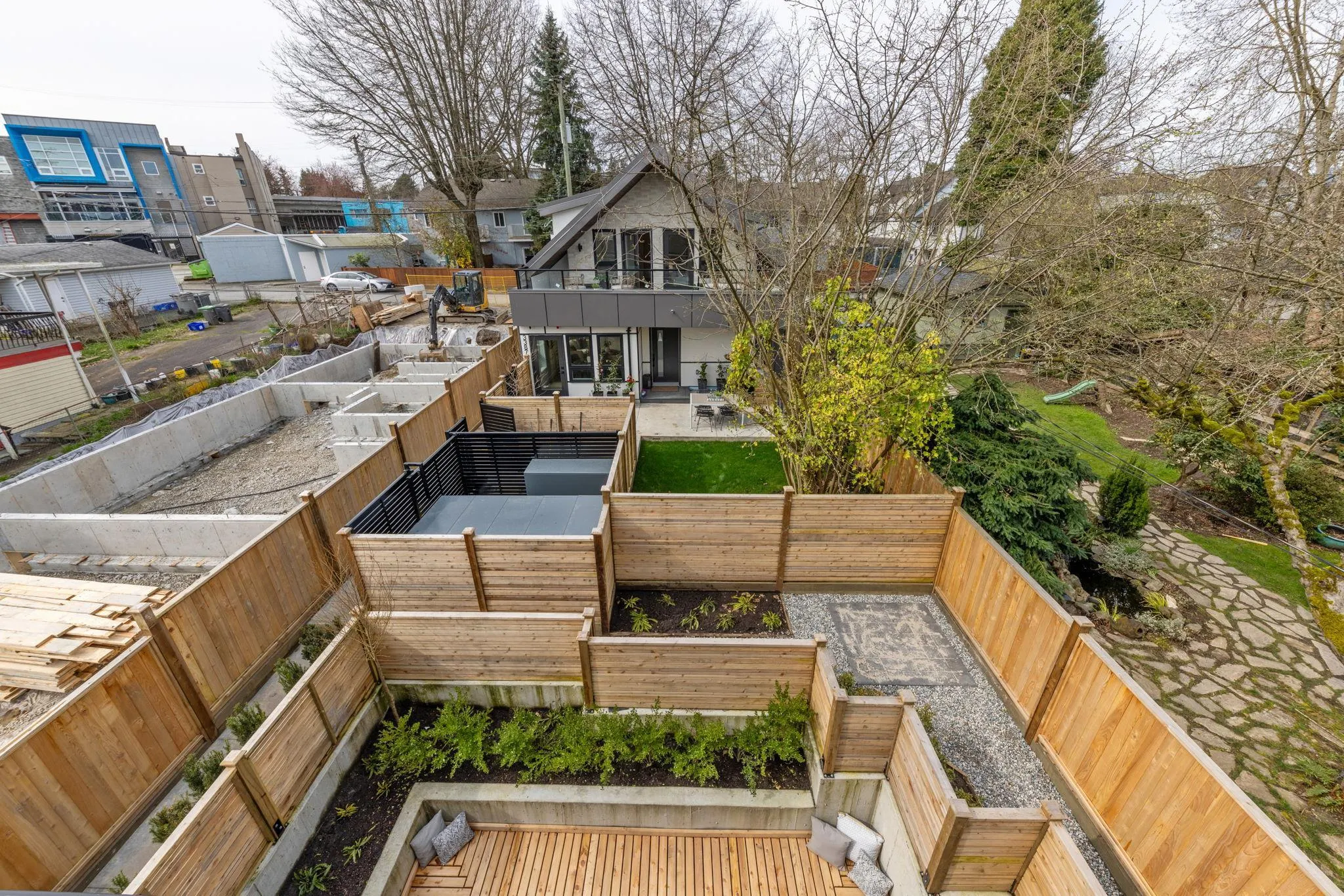 3383 Victoria Drive