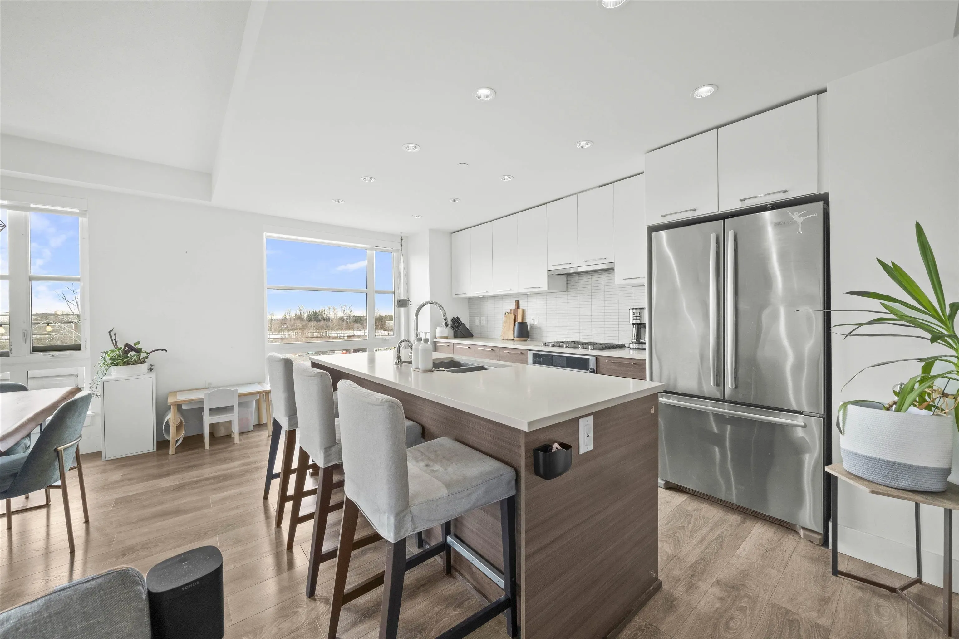 615 3488 Sawmill Crescent