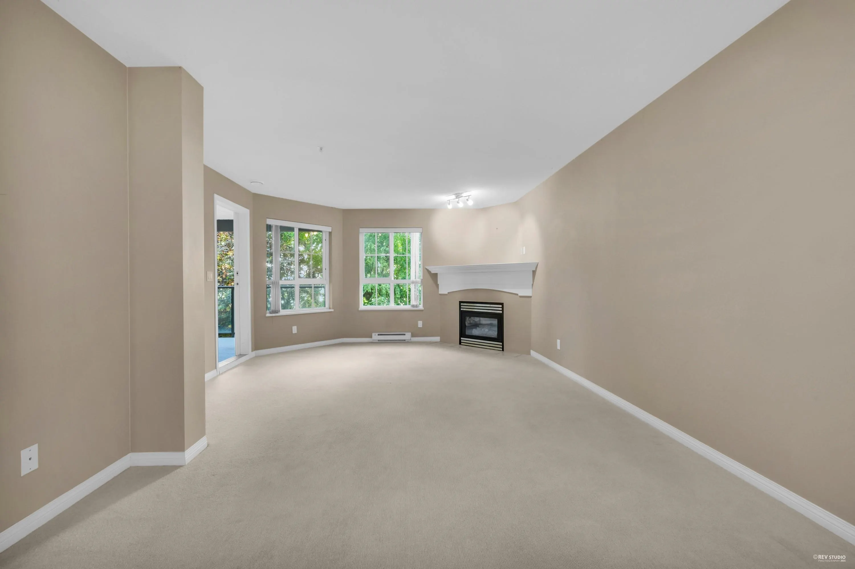 229 5500 Andrews Road