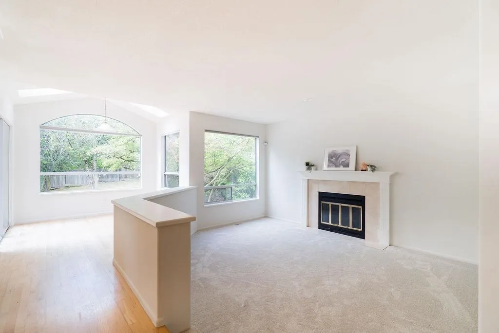 7 Cadarwood Court