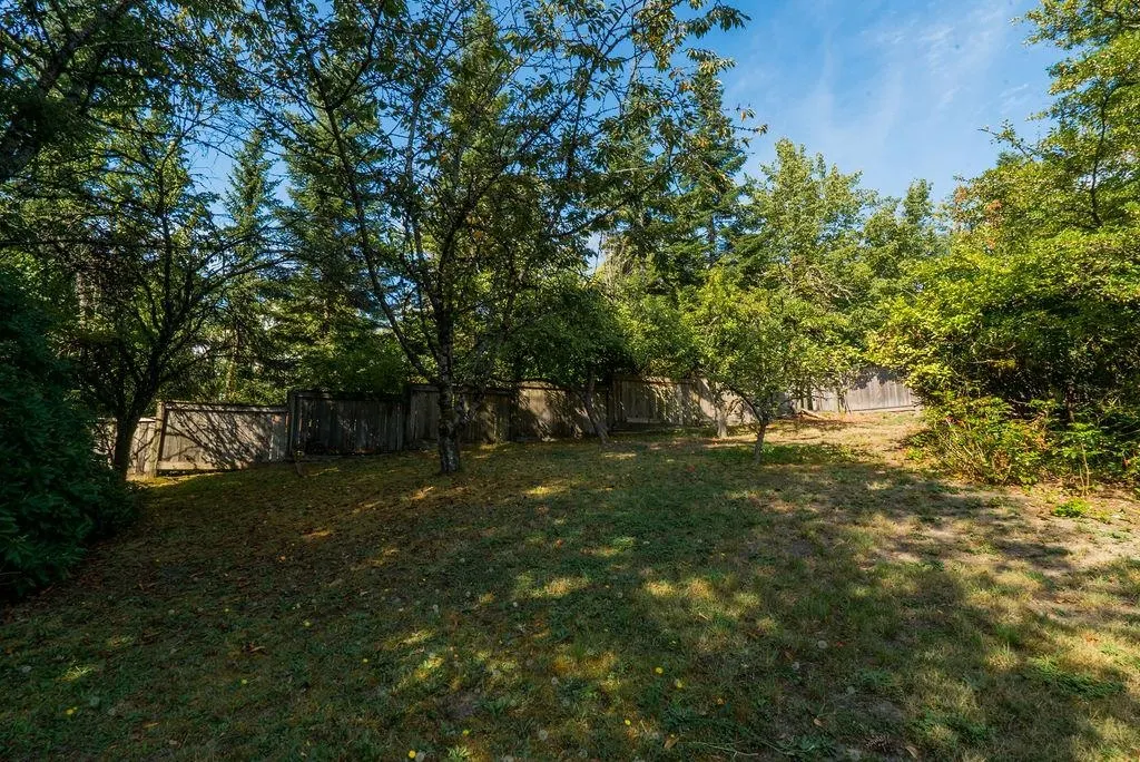 7 Cadarwood Court