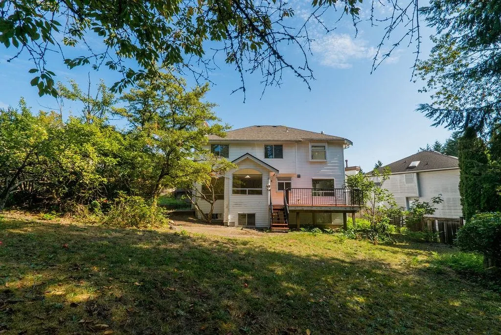 7 Cadarwood Court