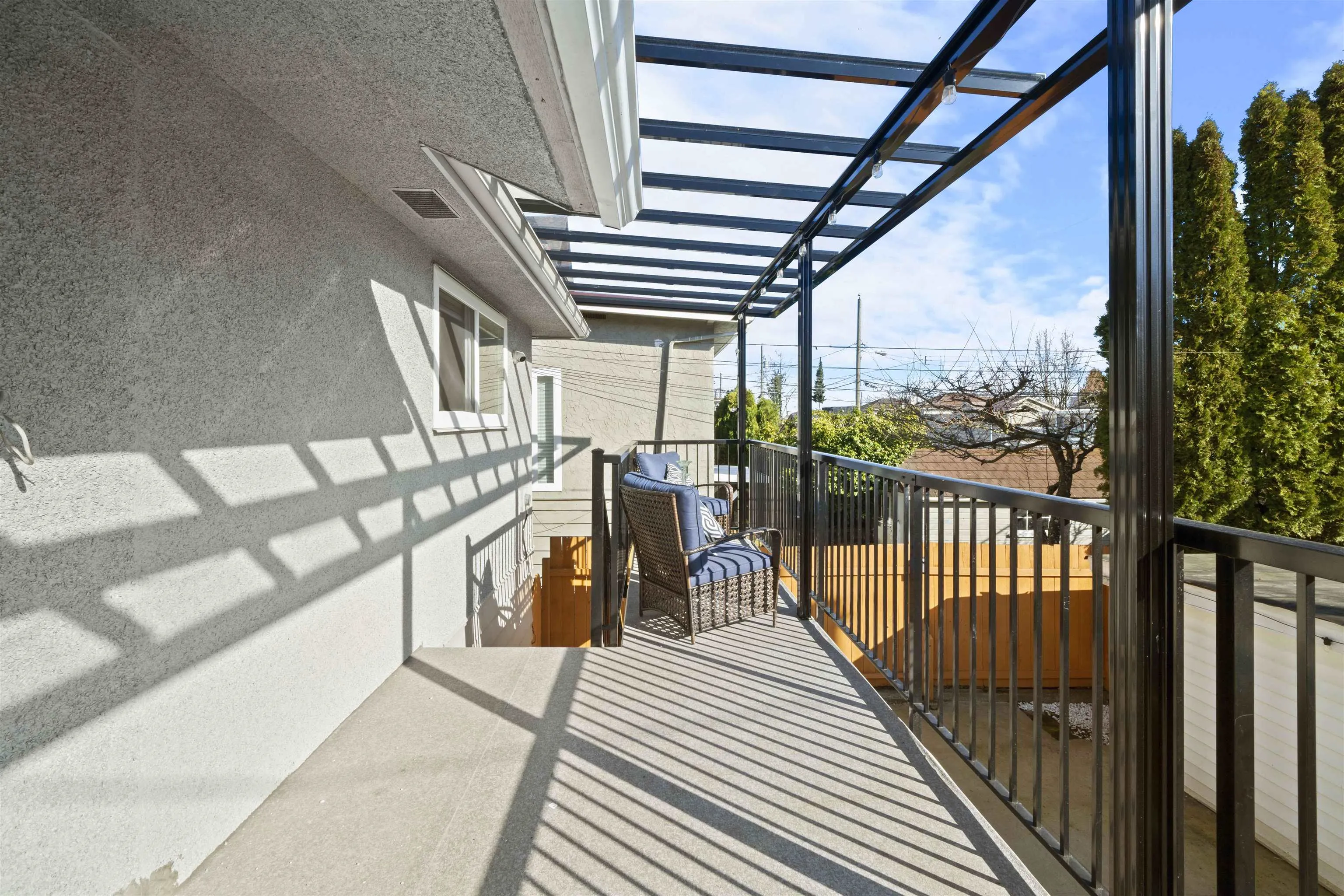 870 W 59th Avenue