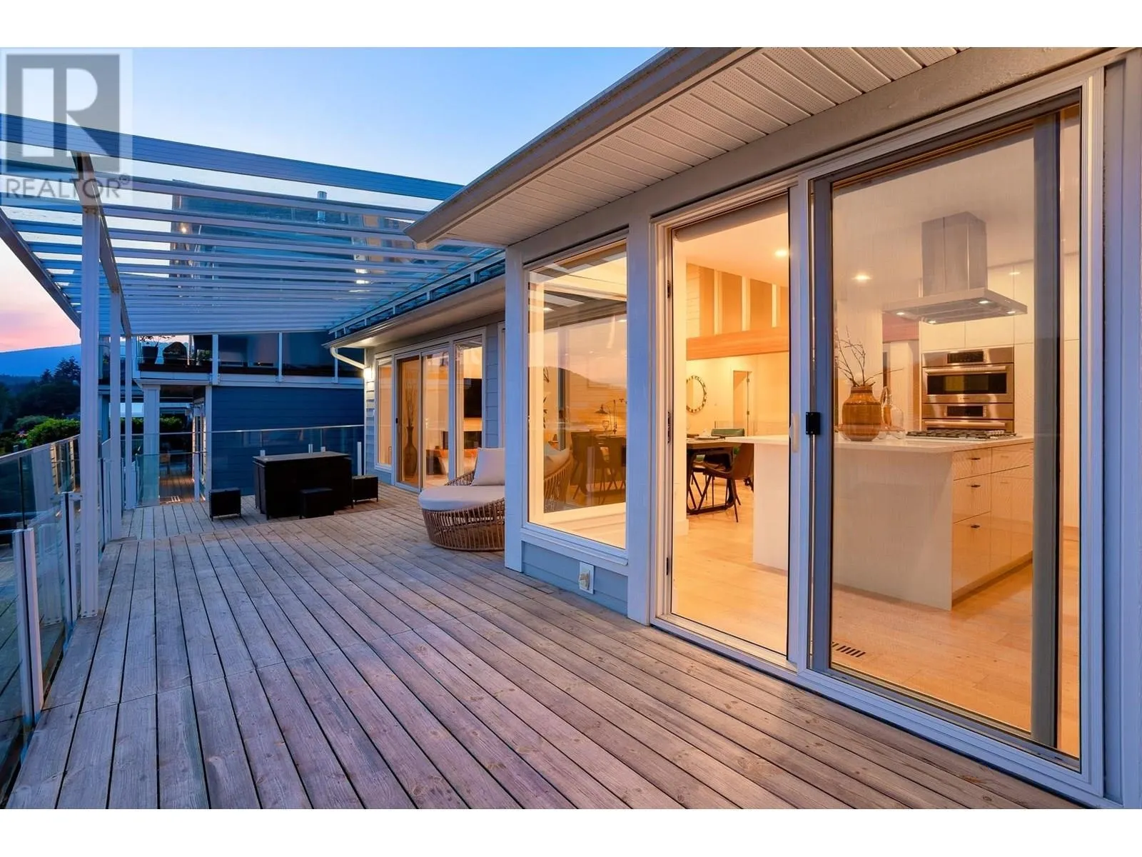 1122 Ioco Road