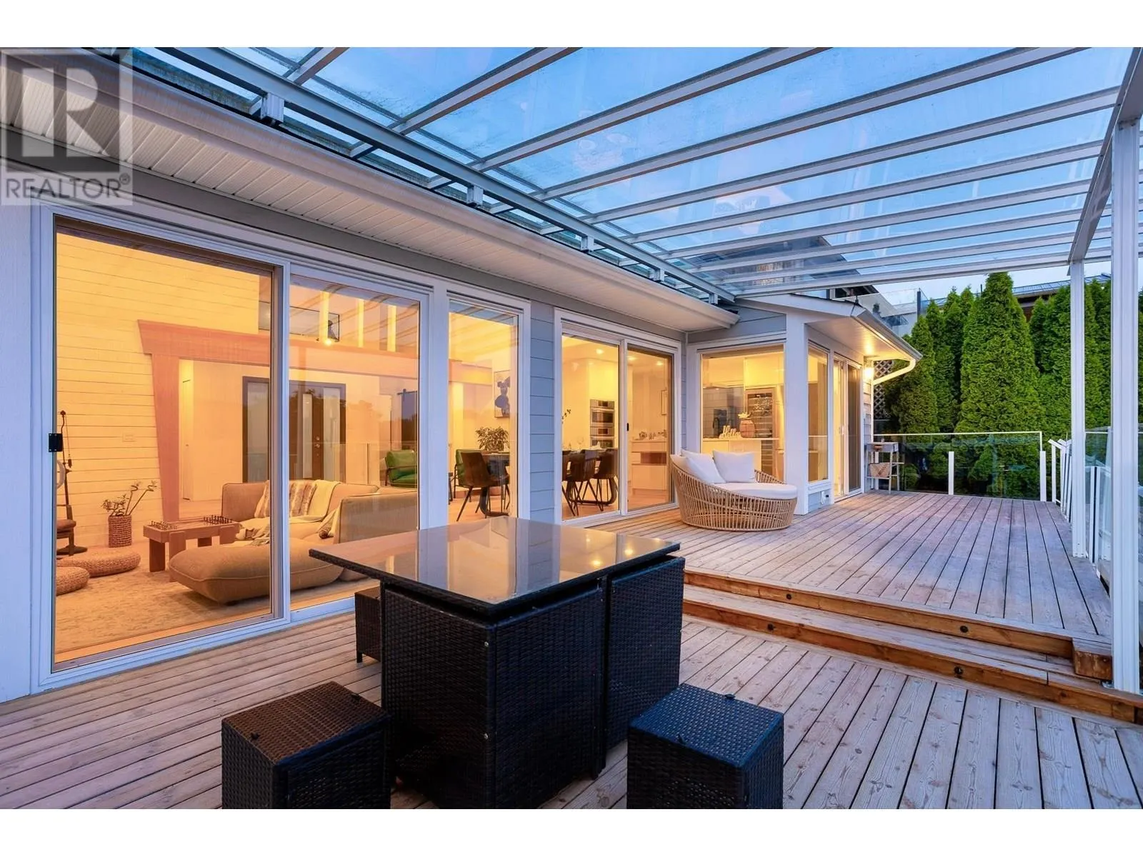 1122 Ioco Road