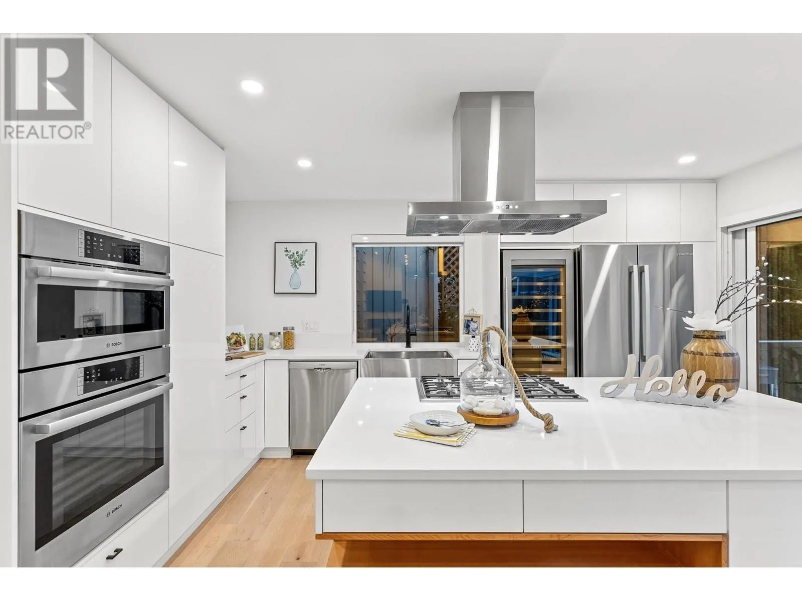 1122 Ioco Road