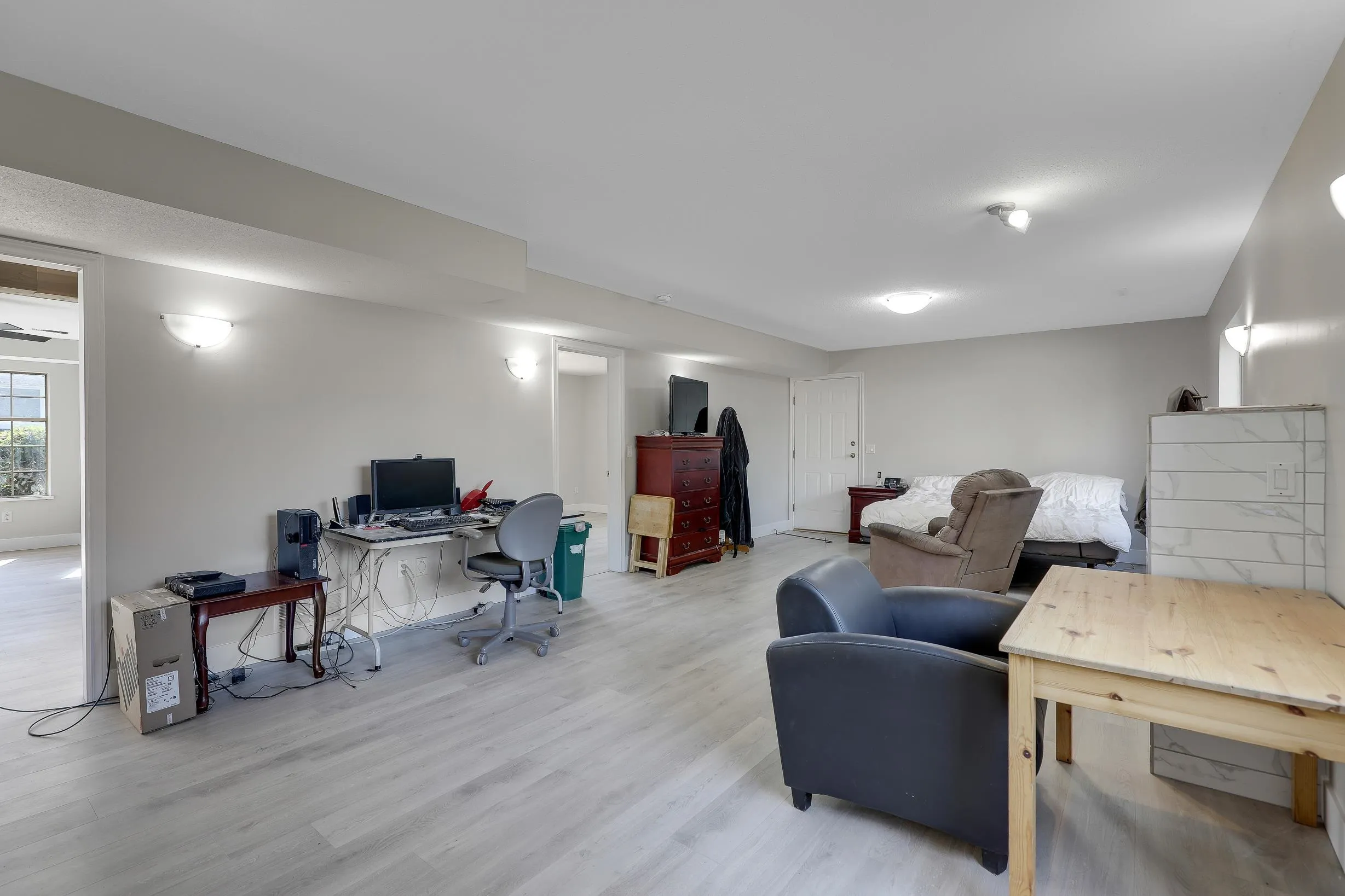 21105 River Road
