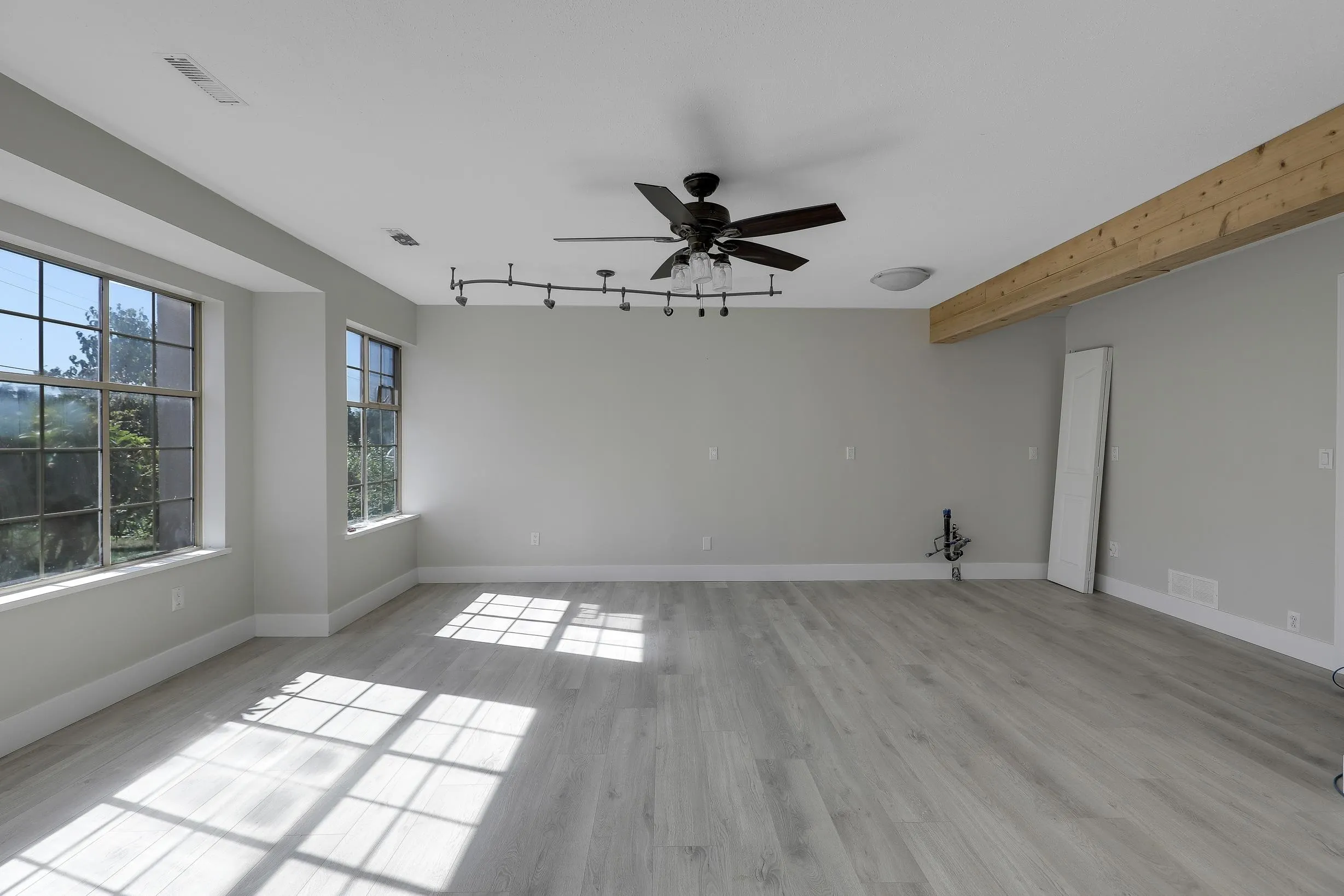 21105 River Road