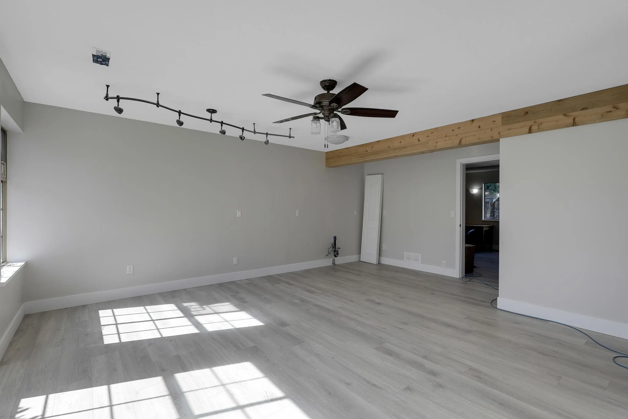 21105 River Road