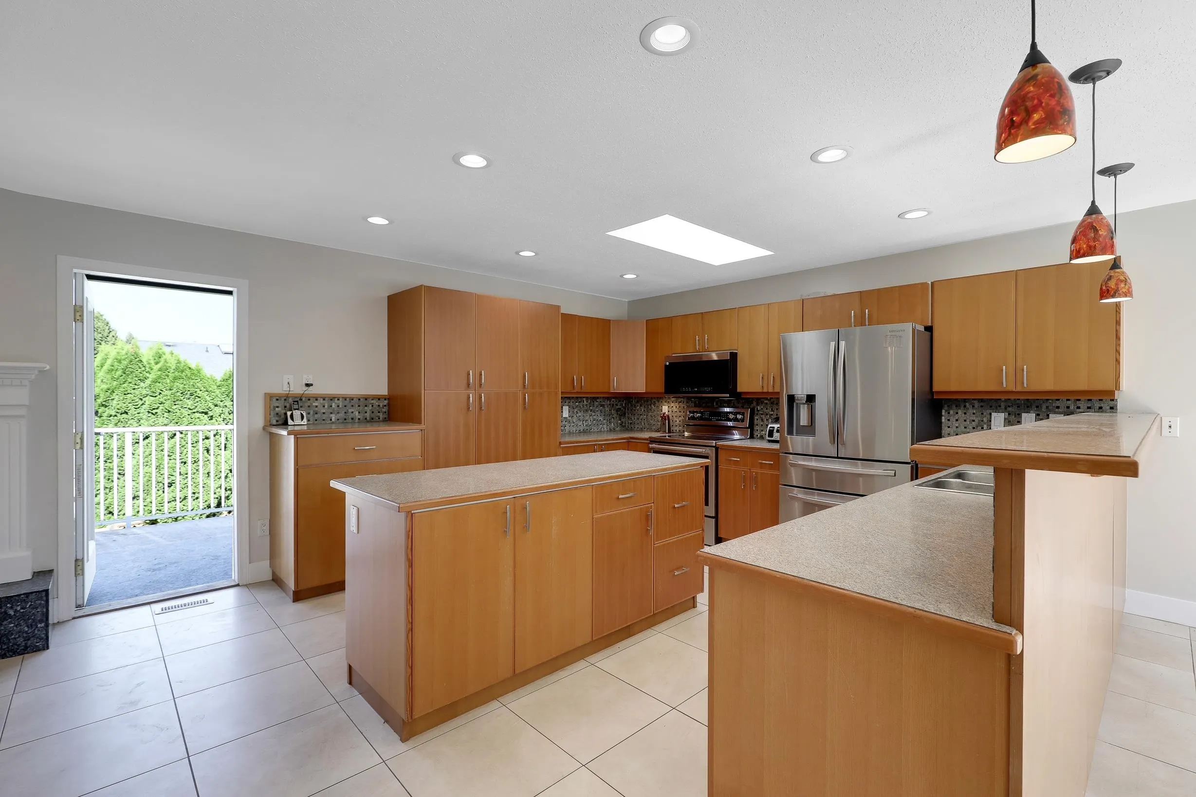 21105 River Road