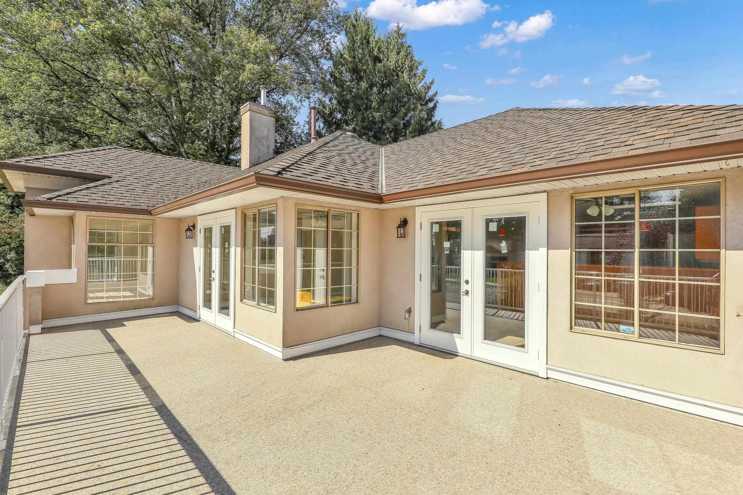 21105 River Road