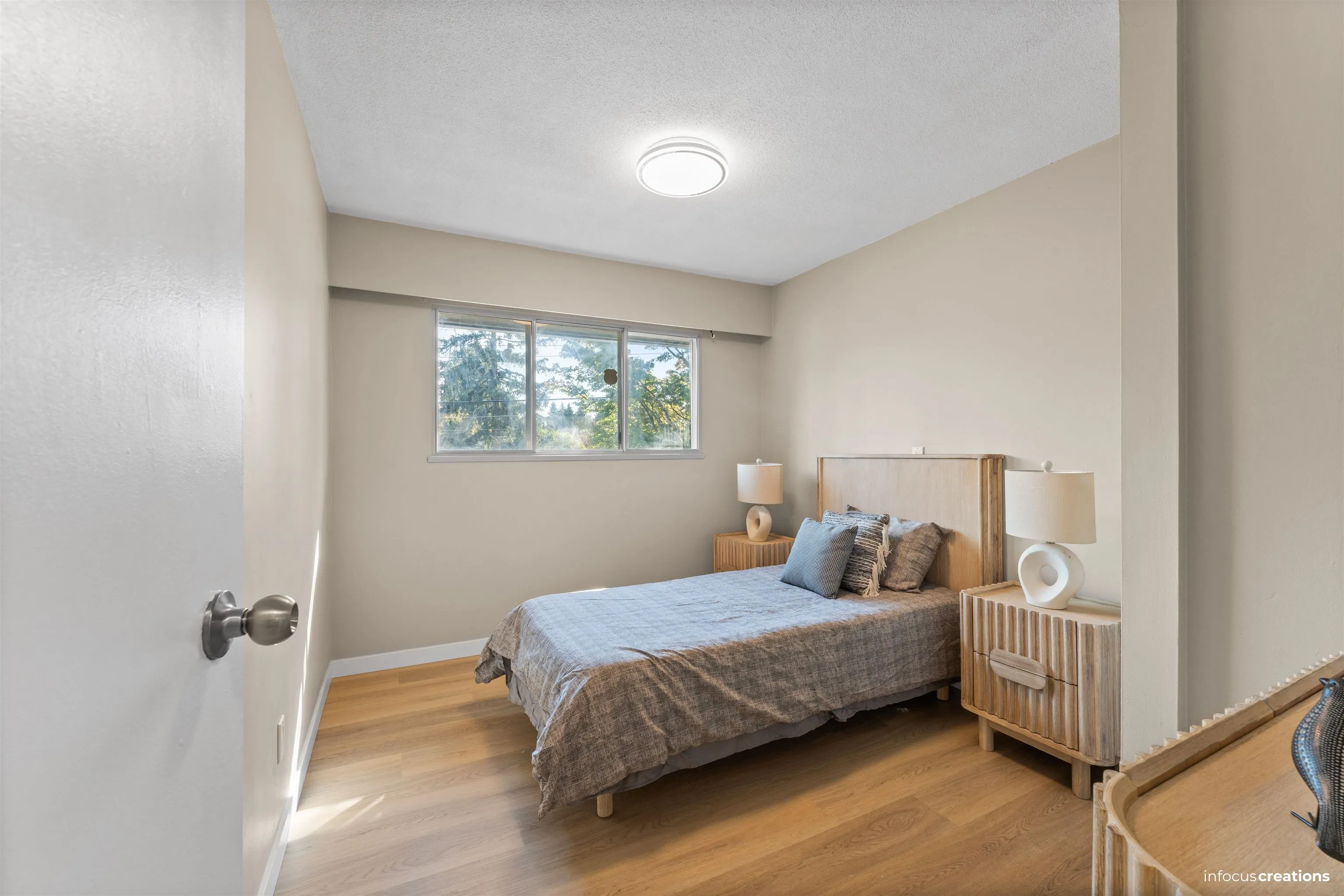 5237 Belair Drive