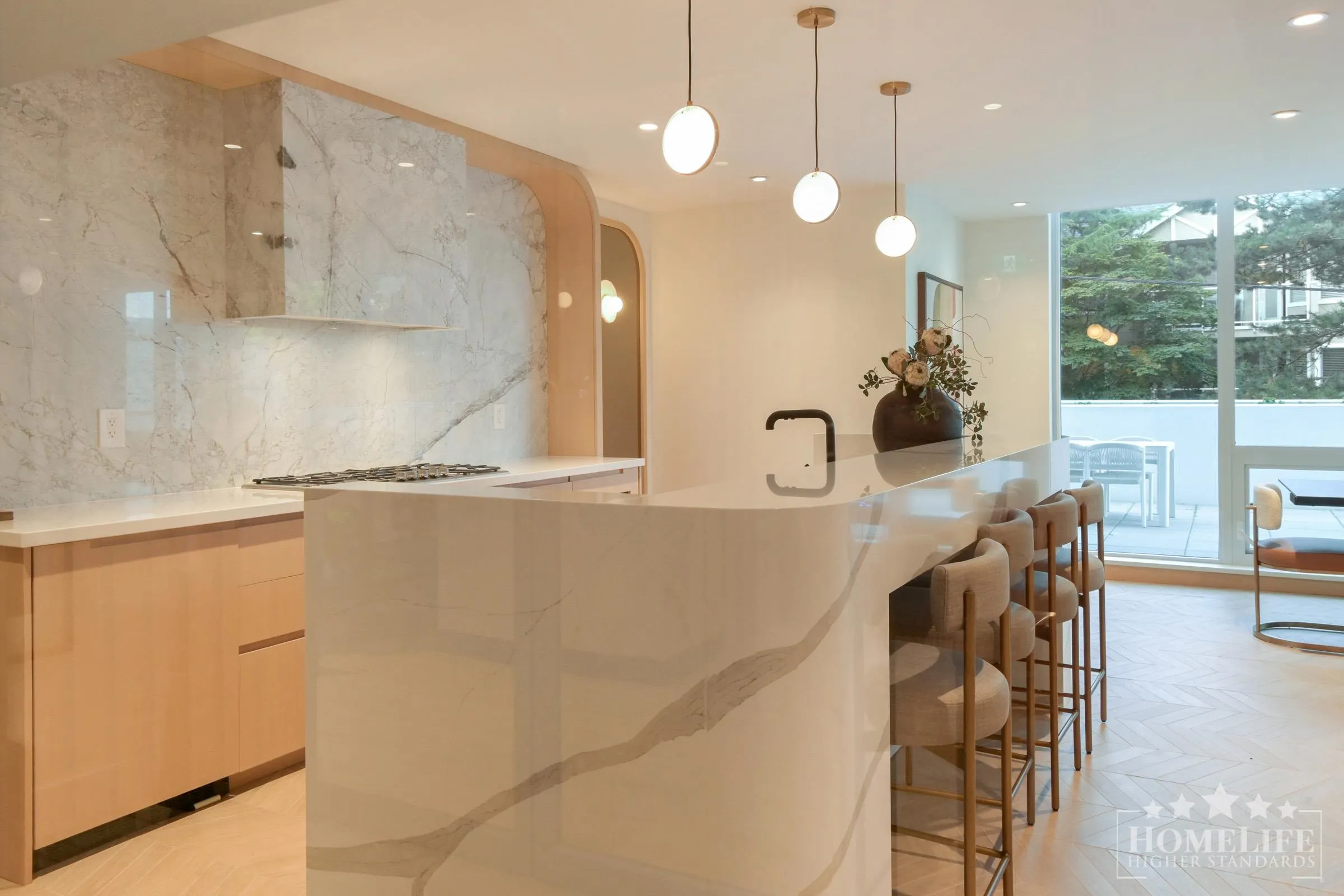 303 1342 Johnston Road