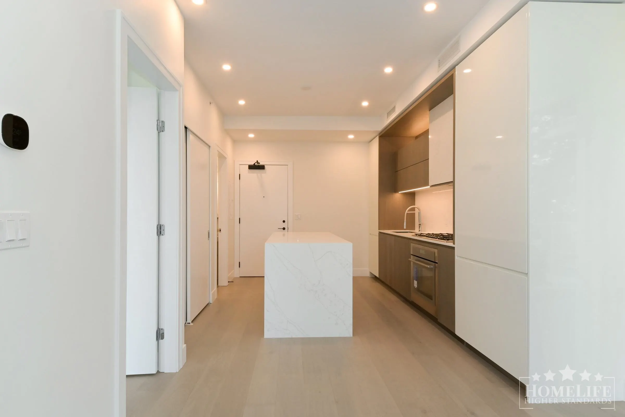 303 1342 Johnston Road