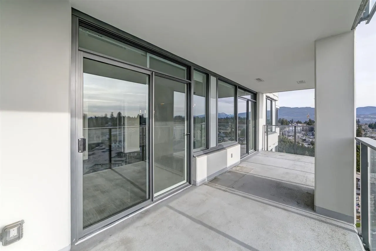 1804 602 Como Lake Avenue