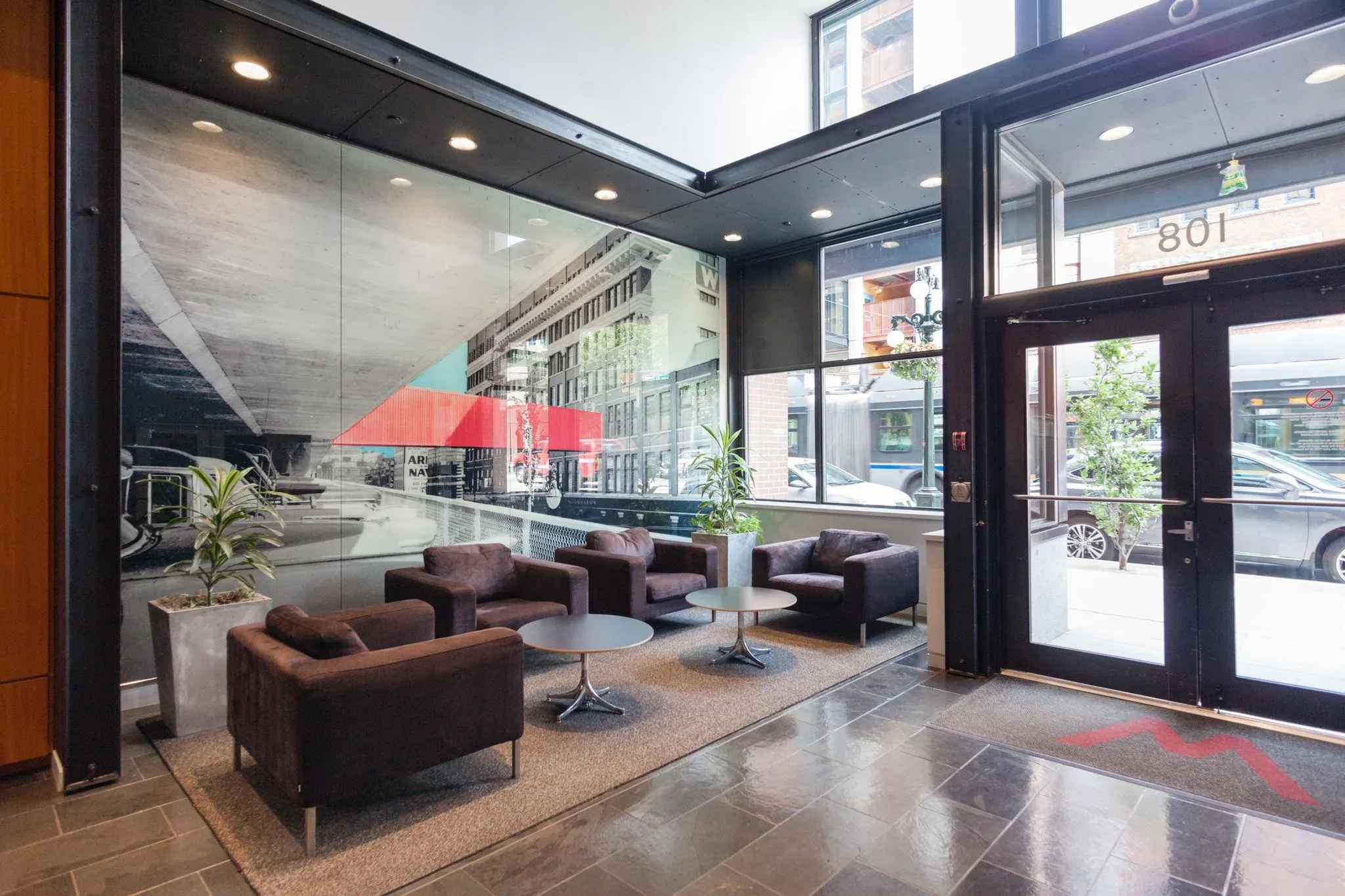 165 108 W Cordova Street