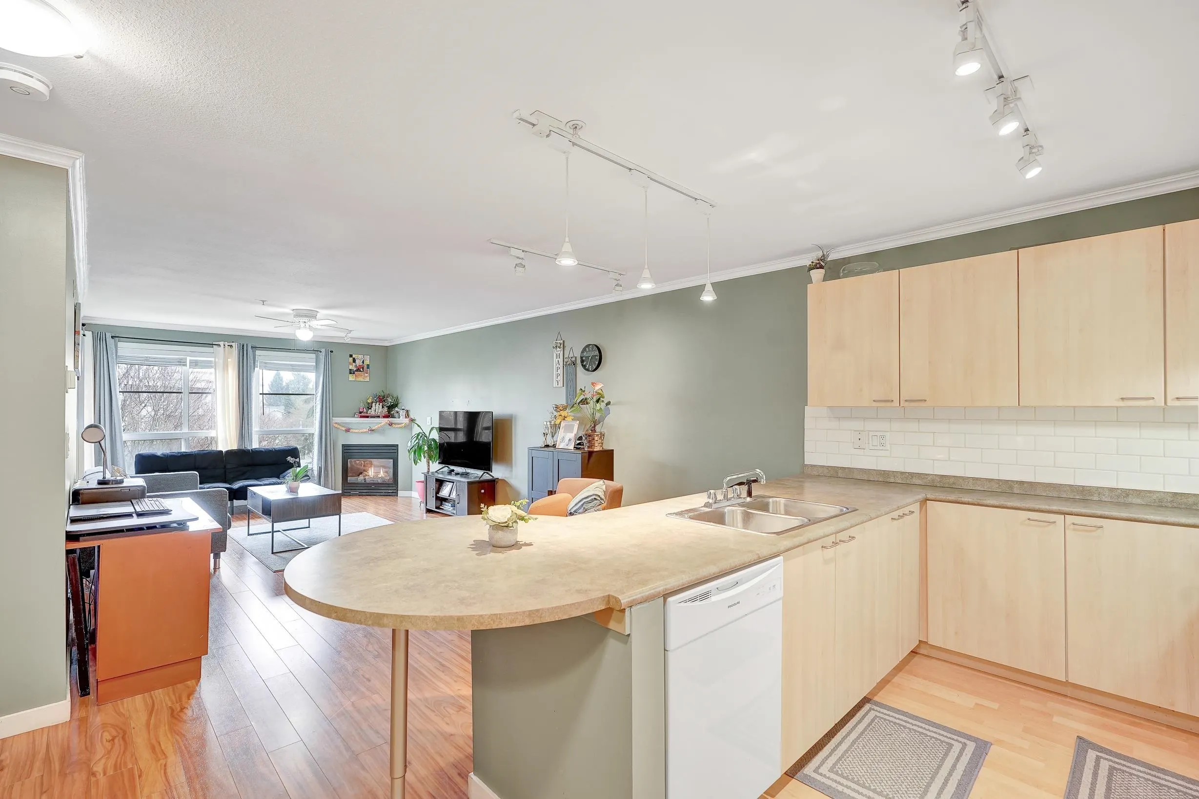 304 12083 92a Avenue