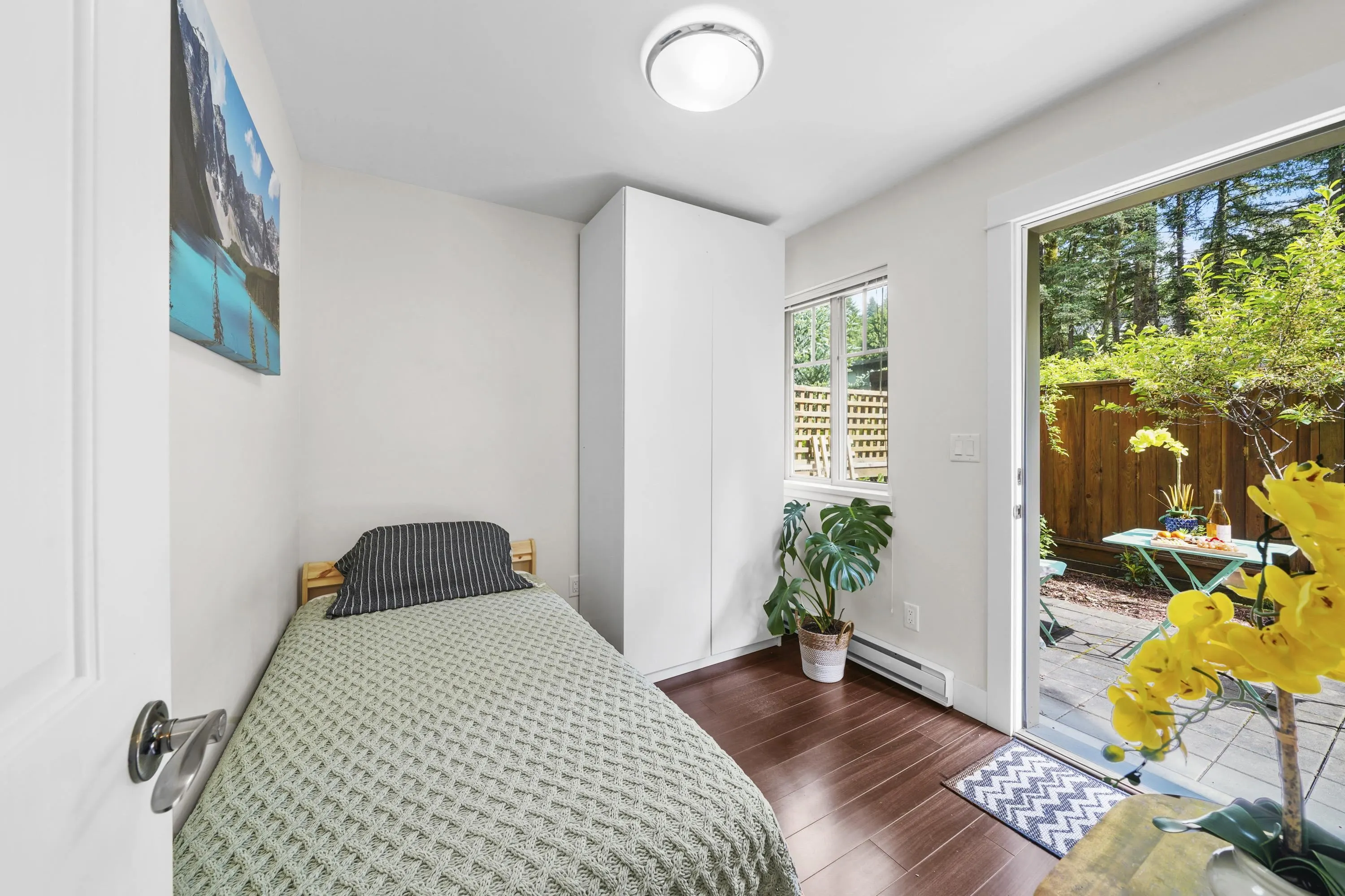 118 3382 Viewmount Drive