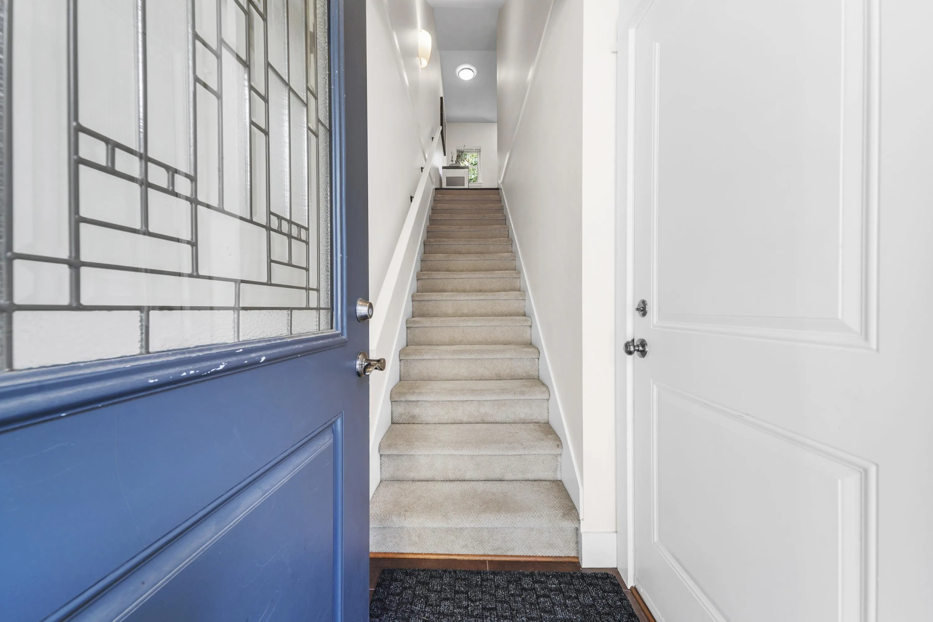 118 3382 Viewmount Drive