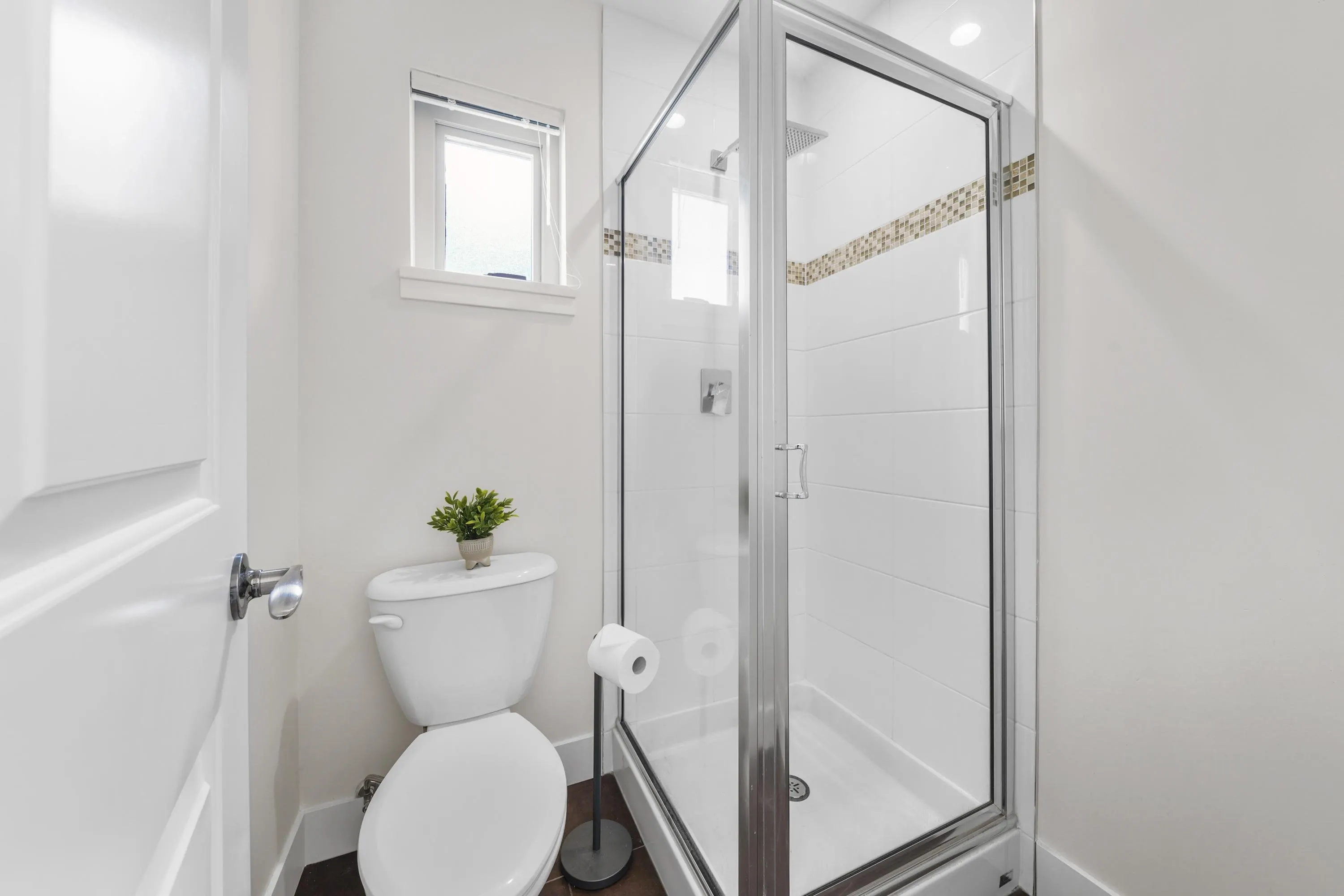 118 3382 Viewmount Drive