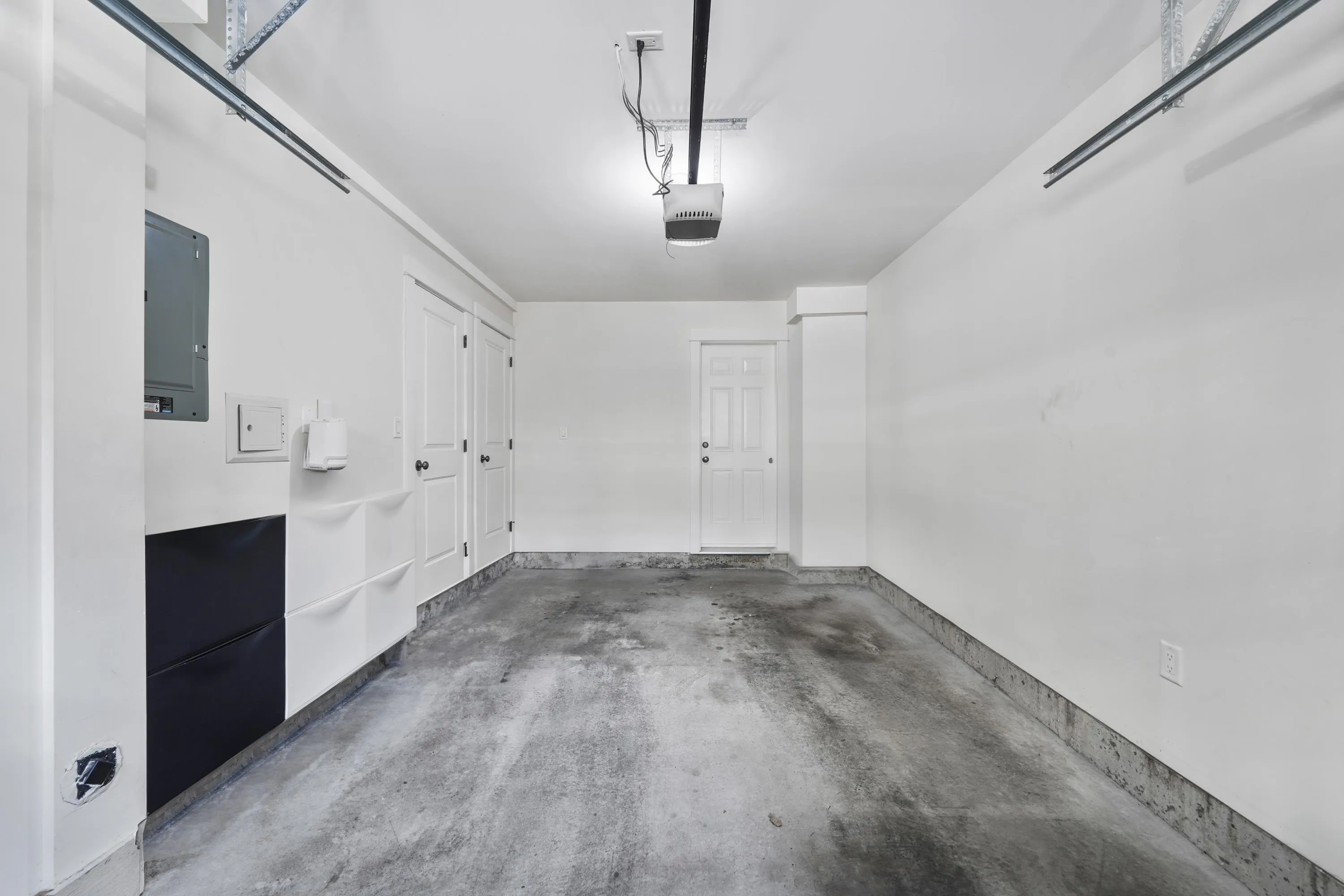 118 3382 Viewmount Drive