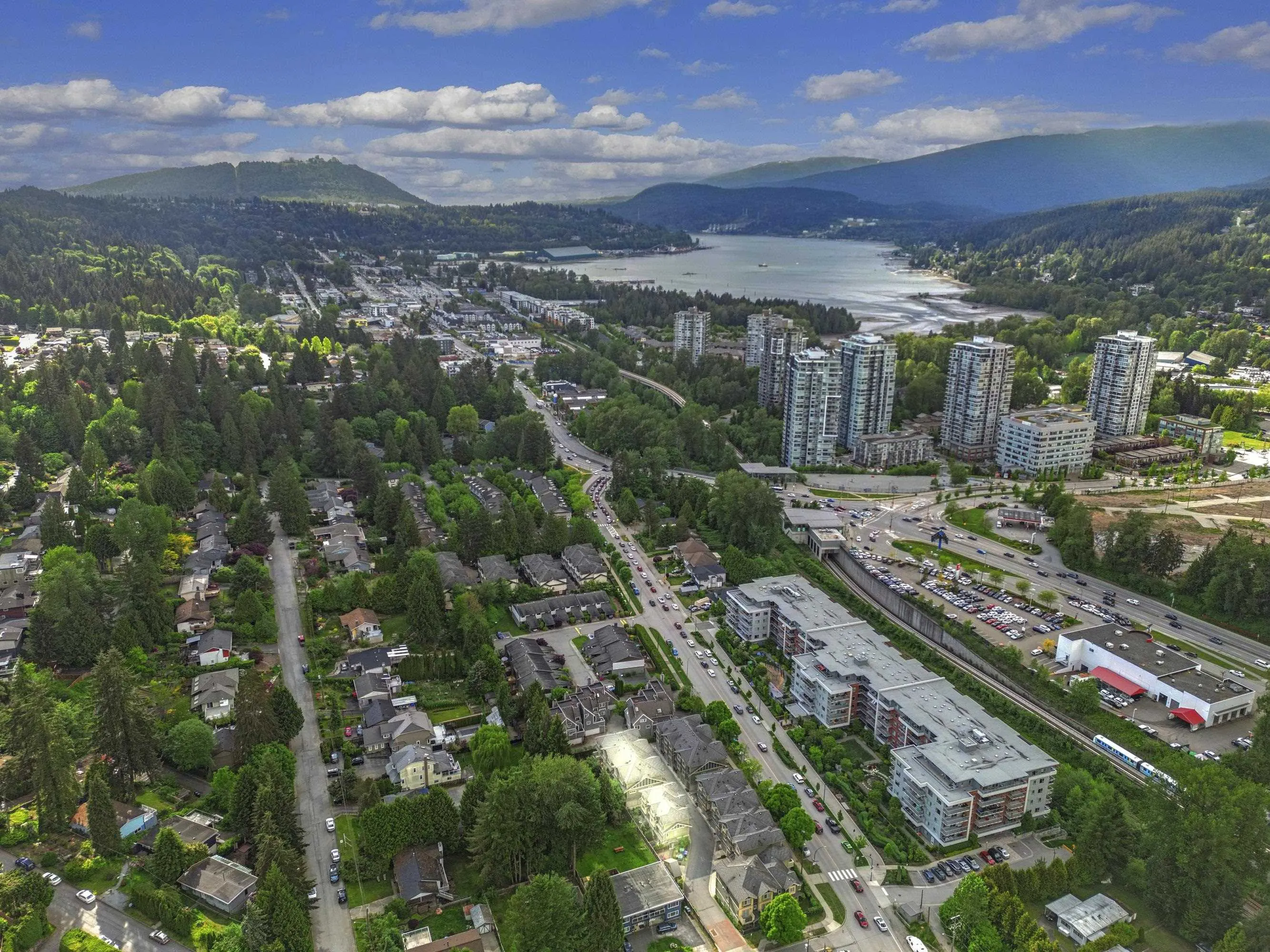 118 3382 Viewmount Drive