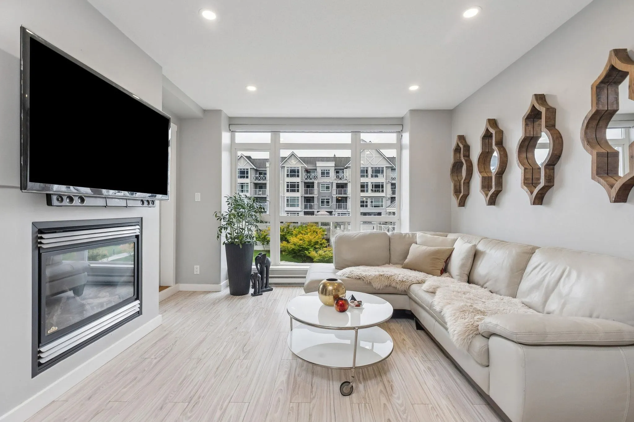 303 3142 St Johns Street