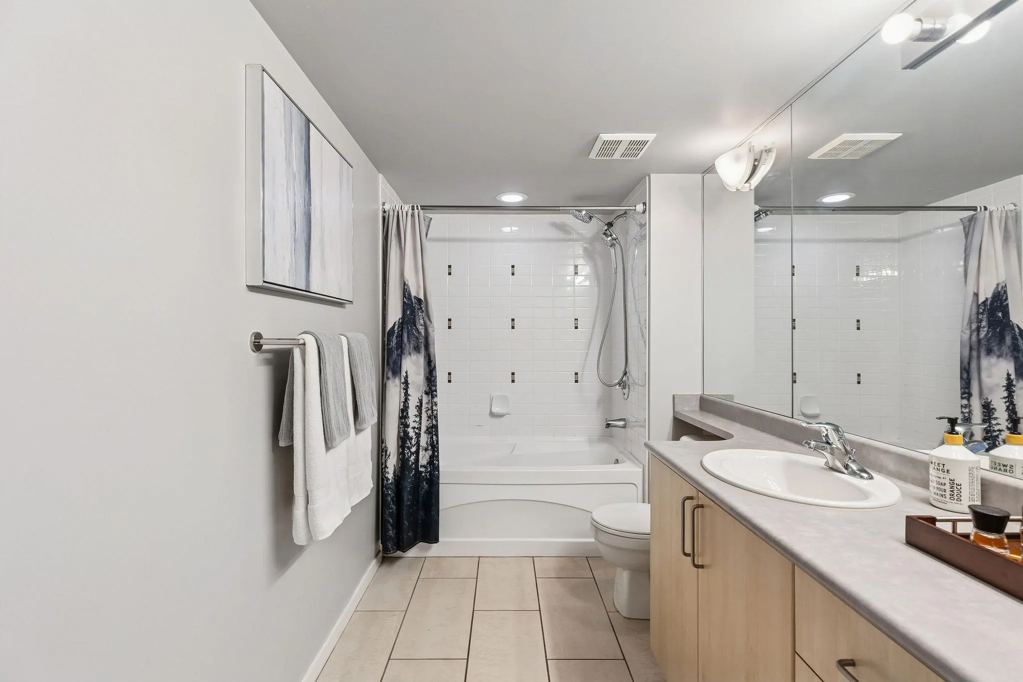 303 3142 St Johns Street