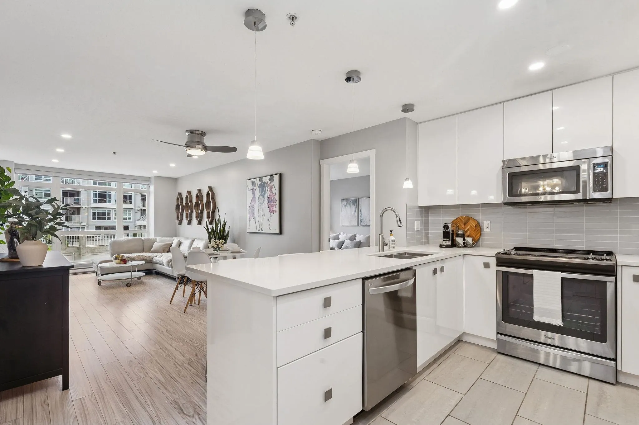 303 3142 St Johns Street