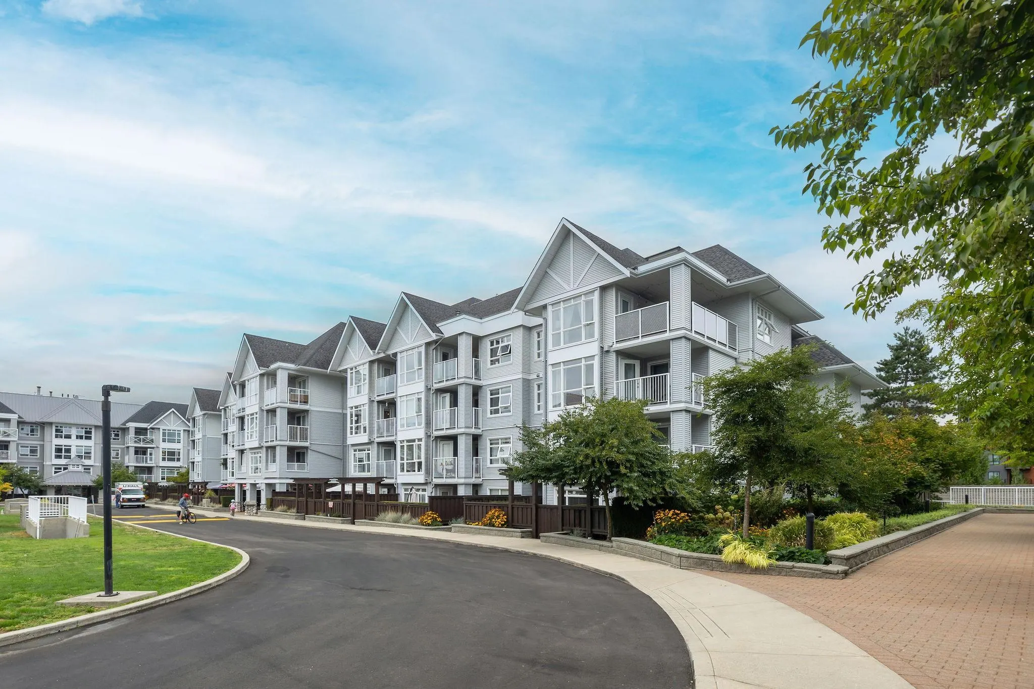 303 3142 St Johns Street