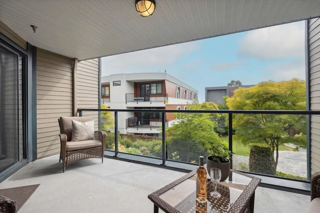 220 15210 Pacific Avenue