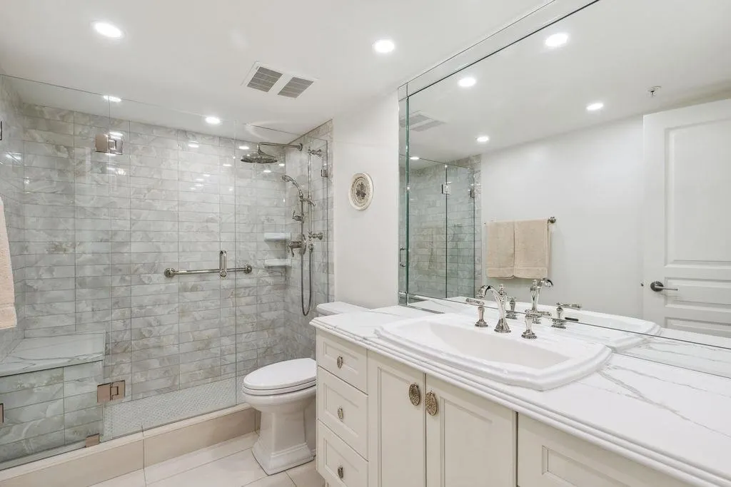 220 15210 Pacific Avenue