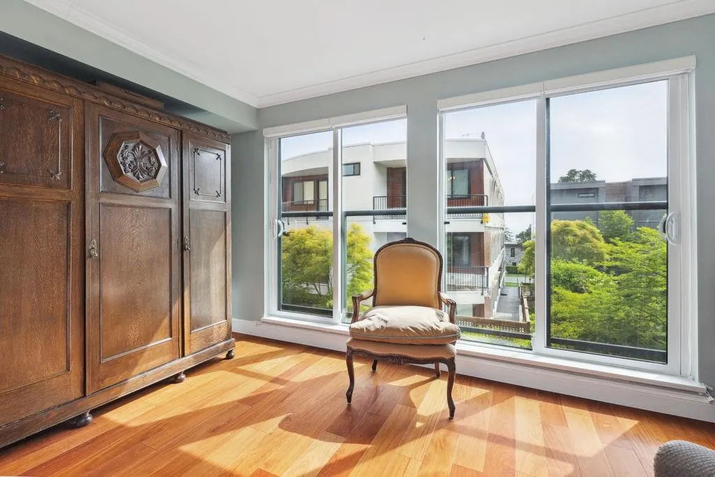 220 15210 Pacific Avenue