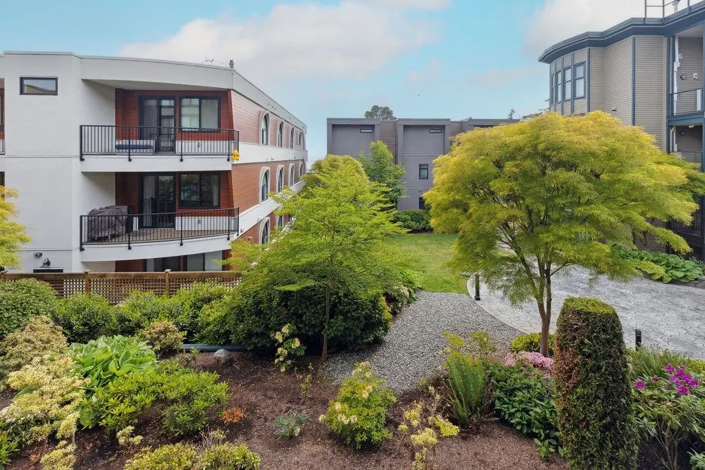 220 15210 Pacific Avenue