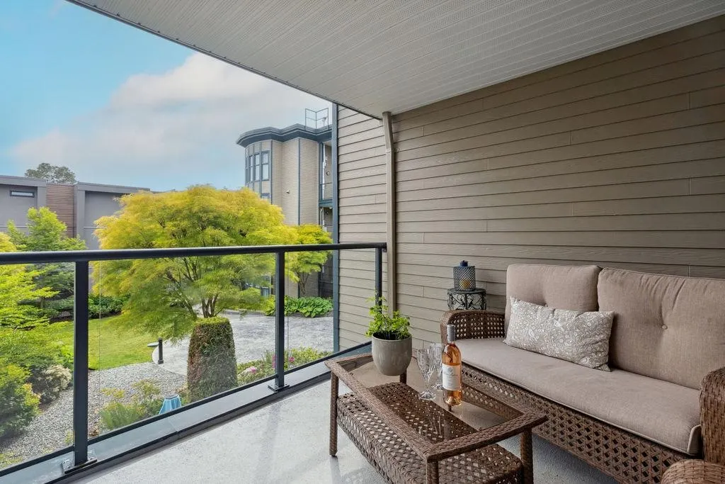 220 15210 Pacific Avenue