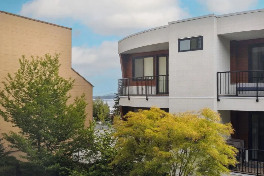 220 15210 Pacific Avenue