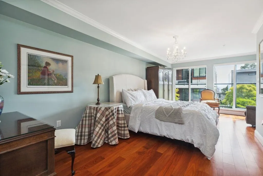 220 15210 Pacific Avenue