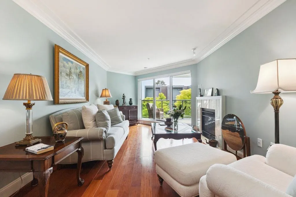 220 15210 Pacific Avenue