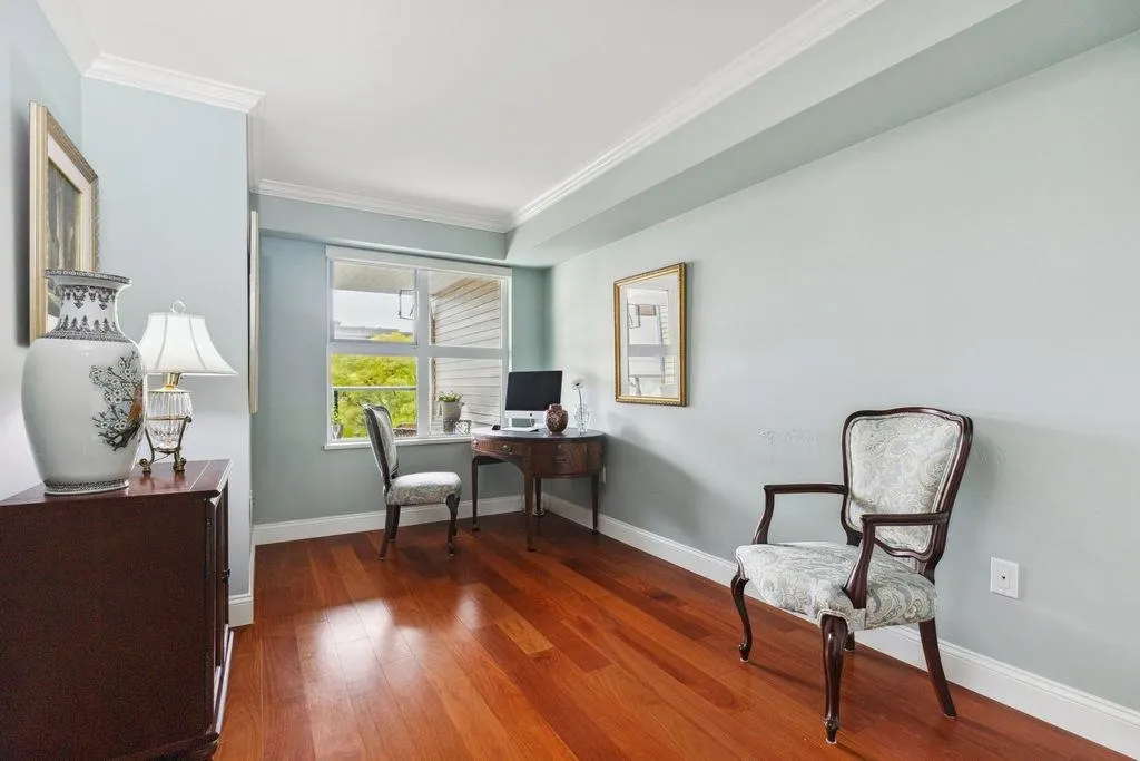 220 15210 Pacific Avenue