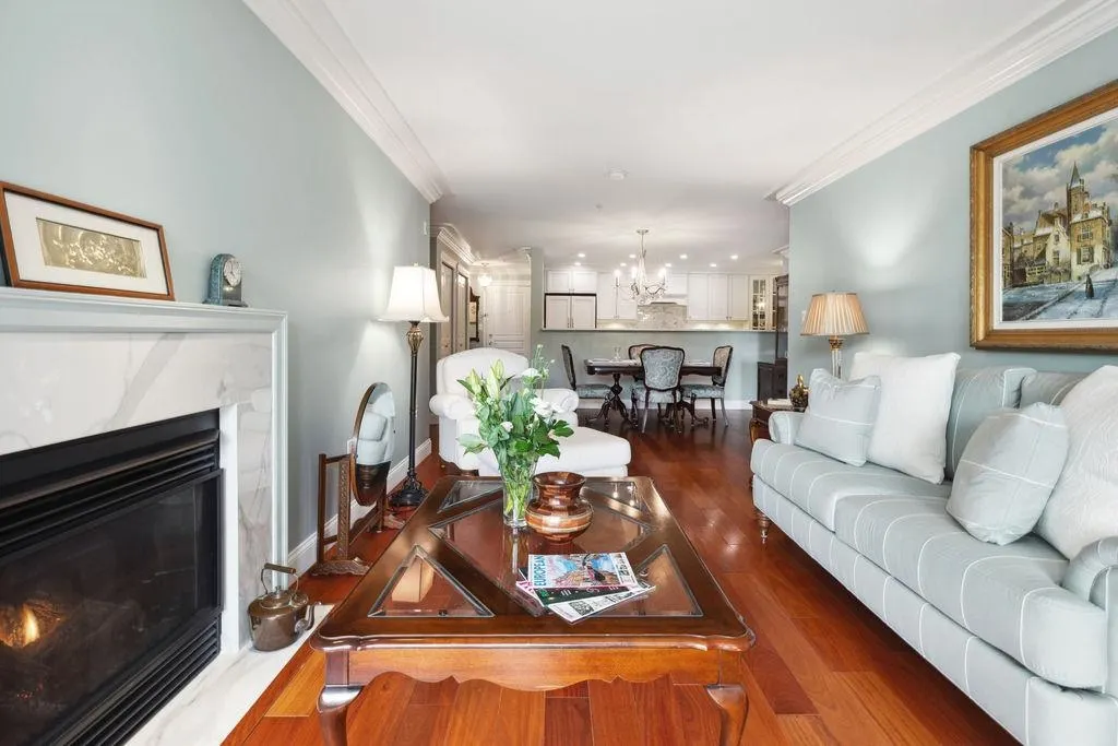 220 15210 Pacific Avenue