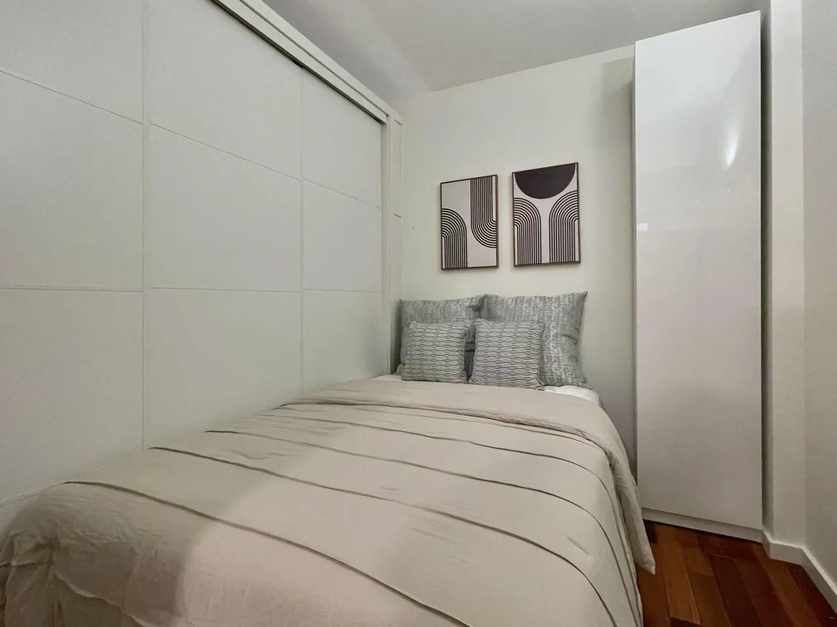 301 - PROMO 440 Richards Street
