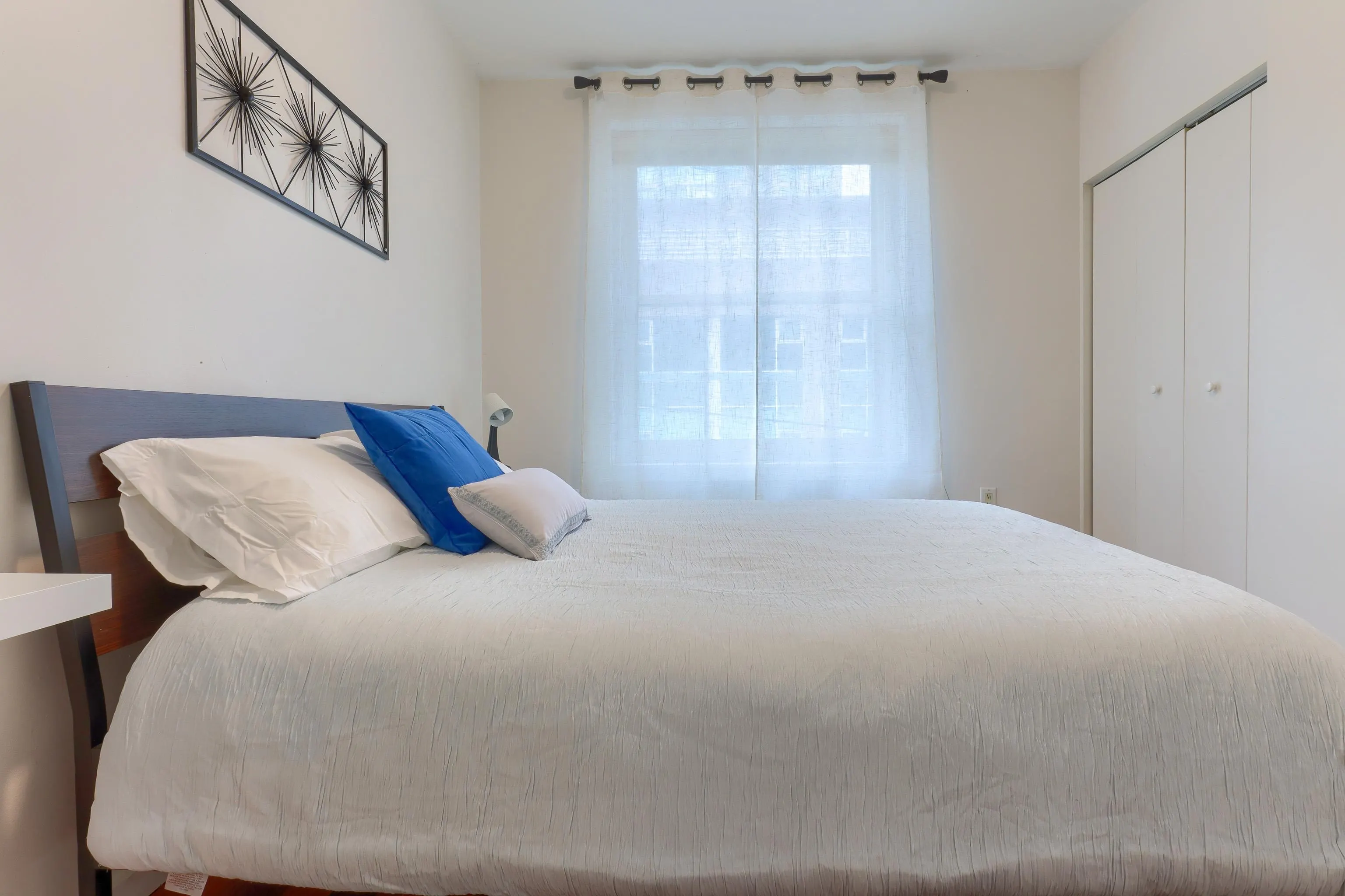 301 - PROMO 440 Richards Street