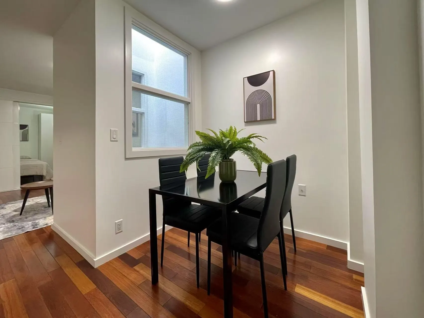 301 - PROMO 440 Richards Street