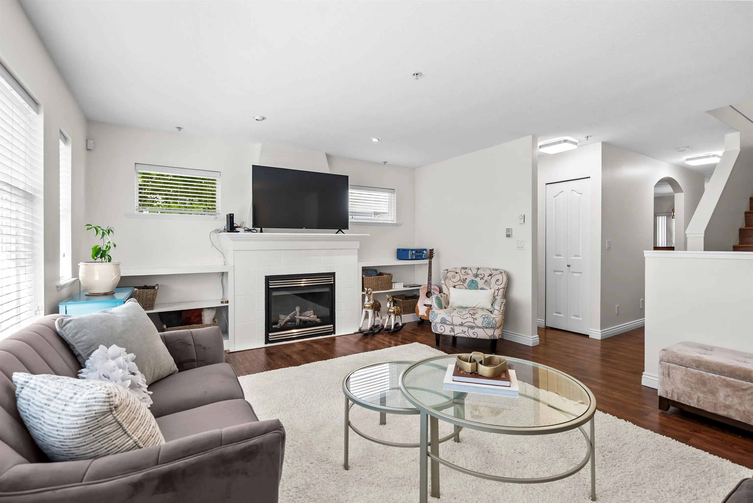 19 6415 197 Street