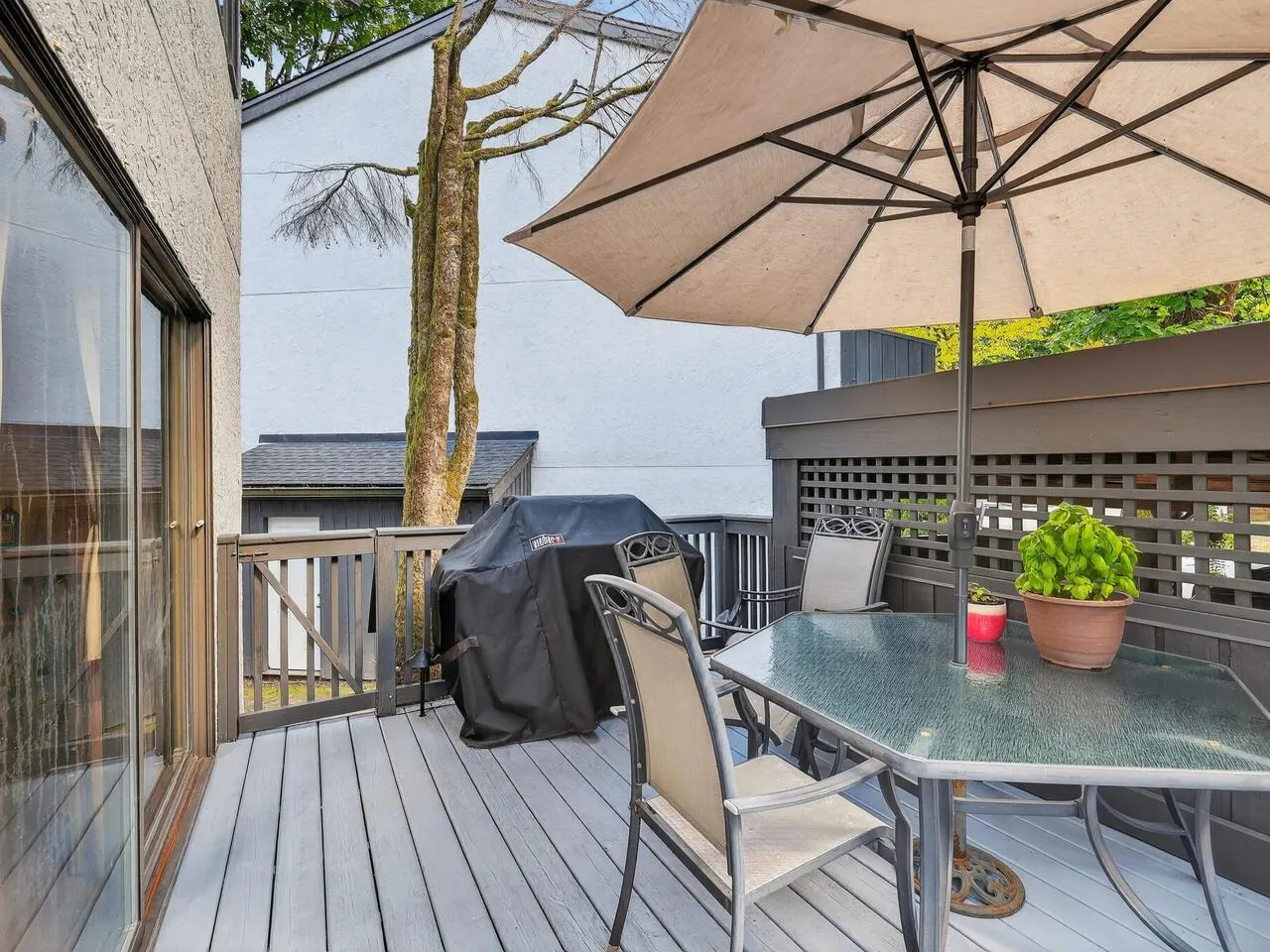 162 James Road